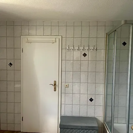 Apartamento Ristorante Pizzeria Moenchle Hulben