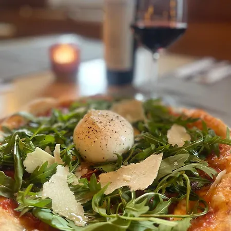 Ristorante Pizzeria Moenchle *